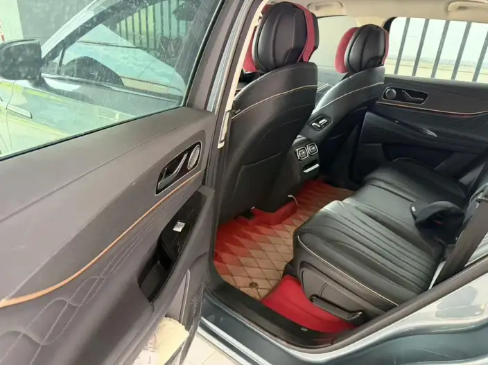 Chery Tiggo 9 2023 Model 2.0T DCT 2WD Deluxe Edition 5 seat – фото 10