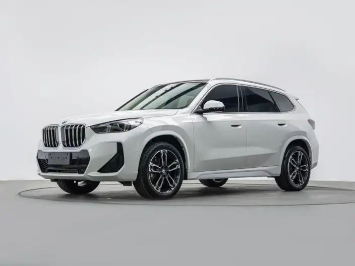 BMW X1 2026 Model sDrive25Li X Design Set – фото 1