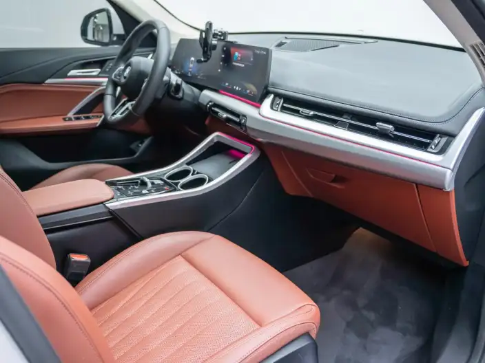 BMW X1 2026 Model sDrive25Li X Design Set – фото 9