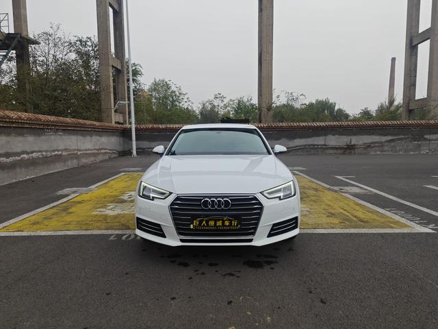 Audi A4L 2018 30th Anniversary 40 TFSI Progress – фото 2