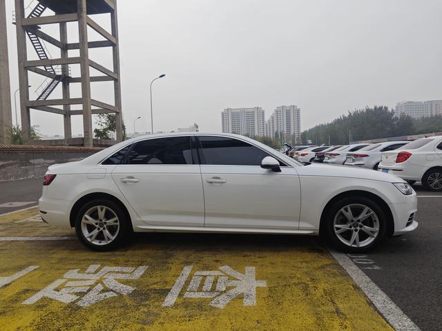Audi A4L 2018 30th Anniversary 40 TFSI Progress – фото 8