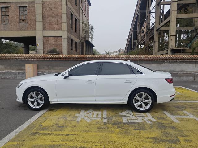 Audi A4L 2018 30th Anniversary 40 TFSI Progress – фото 10