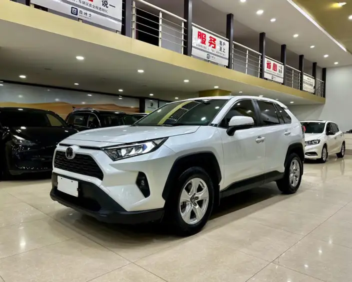 Toyota RAV4 2023 Model 2.0L CVT 2WD Urban Edition – фото 1