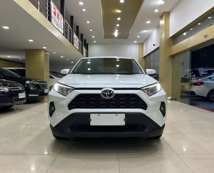 Toyota RAV4 2023 Model 2.0L CVT 2WD Urban Edition – фото 2