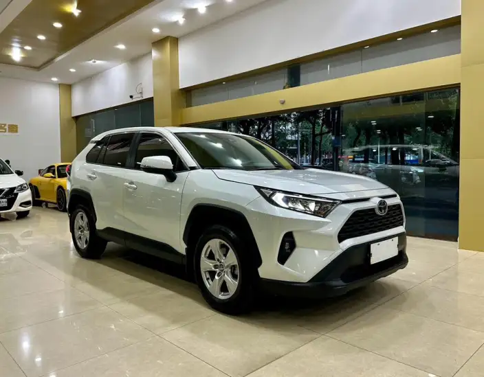 Toyota RAV4 2023 Model 2.0L CVT 2WD Urban Edition – фото 3