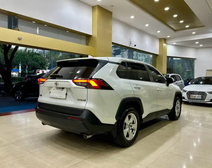 Toyota RAV4 2023 Model 2.0L CVT 2WD Urban Edition – фото 7