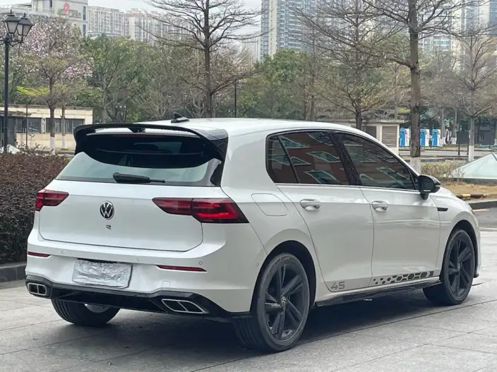 Volkswagen Golf 2021 Model 280TSI DSG R-Line – фото 6