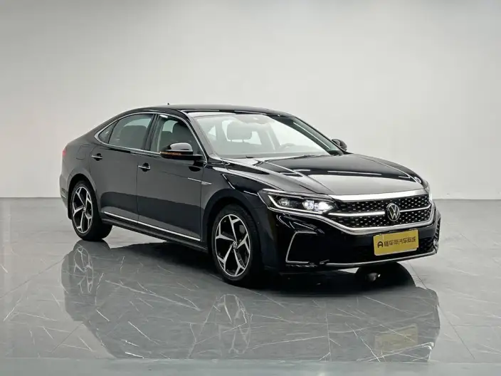 Volkswagen Passat 2024 Model 380TSI Starry sky Deluxe Edition – фото 3