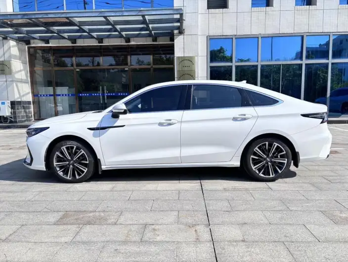 Chery Arrizo 8 2022 Model 1.6TGDI DCT Shang
