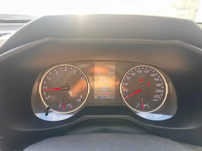 Toyota Wildlander 2021 Model 2.0L 2WD Deluxe Edition – фото 8