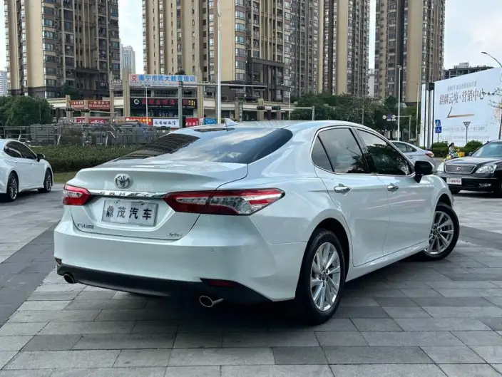 Toyota Camry 2021 Model 2.0G Deluxe Edition – фото 7