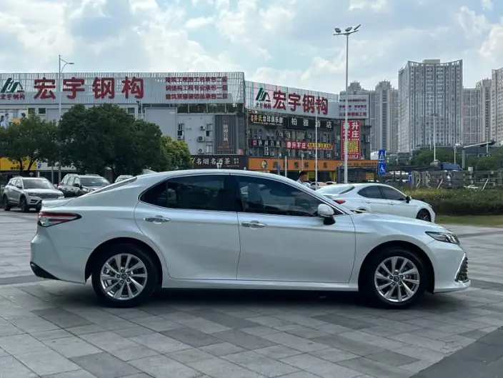 Toyota Camry 2021 Model 2.0G Deluxe Edition – фото 8