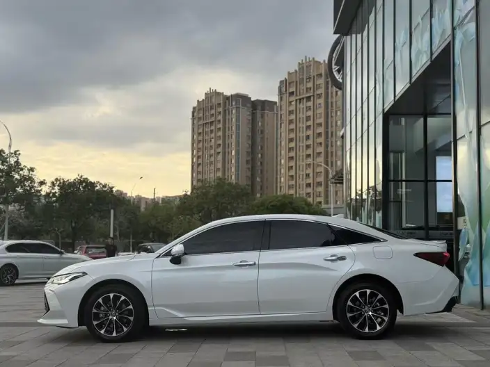 Toyota Avalon 2023 Model 2.5L Automatic Deluxe Edition