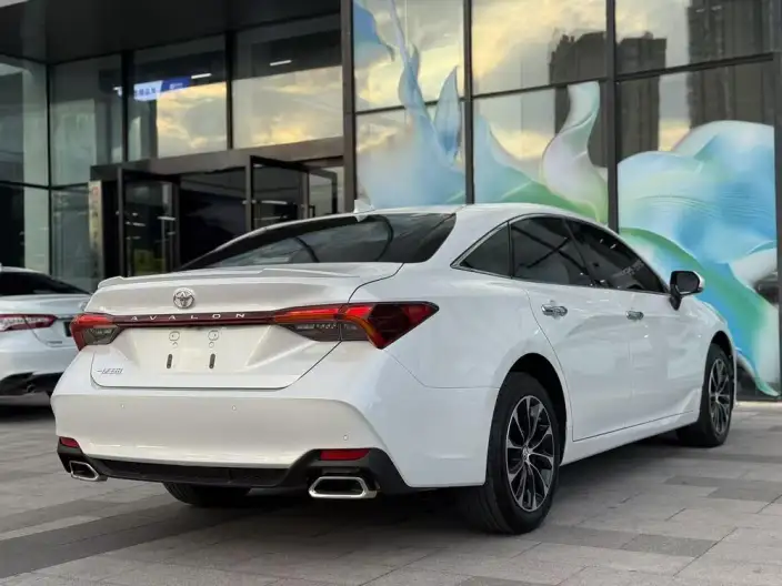 Toyota Avalon 2023 Model 2.5L Automatic Deluxe Edition – фото 7