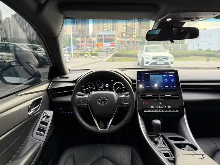 Toyota Avalon 2023 Model 2.5L Automatic Deluxe Edition – фото 10
