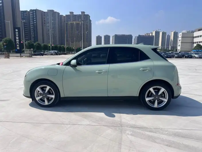 ORA Good Cat 2023 Model 401km Standard Battery Life Luxury Model Ternary lithium