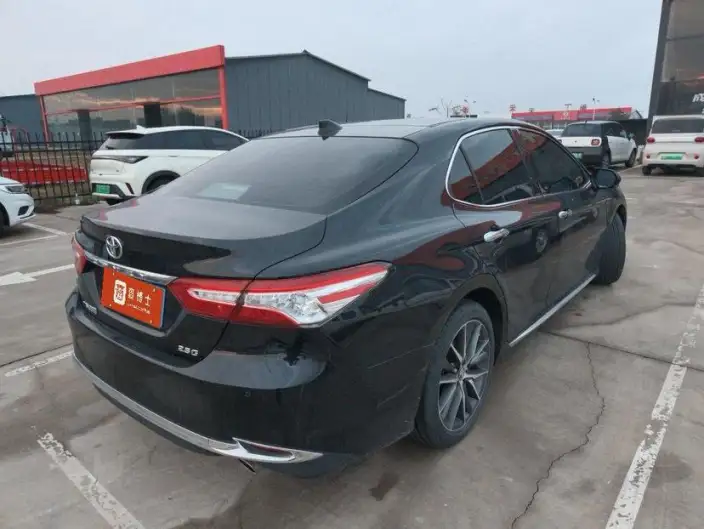 Toyota Camry 2021 Model 2.5G Deluxe Edition