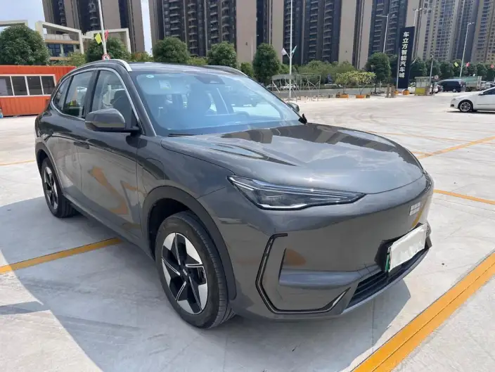 Geely Galaxy E5 2026 Model 610km Tiggo + Edition