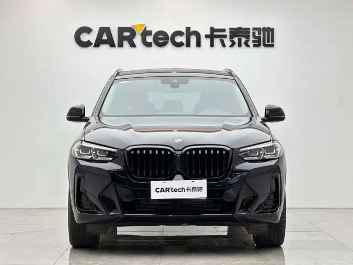 BMW X3 2023 Model xDrive30i Leading Model M Night Set – фото 2
