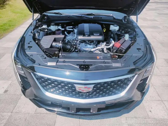 Cadillac CT5 2024 Model 28T Luxury Model Pro – фото 5