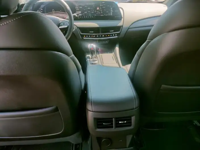 Cadillac CT5 2024 Model 28T Luxury Model Pro – фото 10