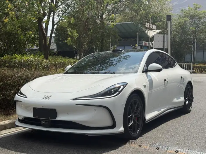 IM L6 2024 Model Max Standard Edition 75kWh