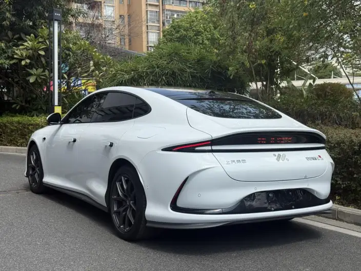 IM L6 2024 Model Max Standard Edition 75kWh – фото 5
