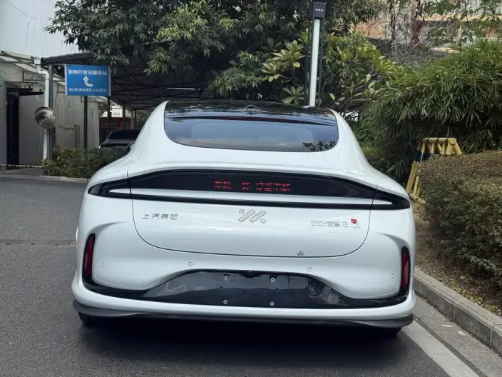 IM L6 2024 Model Max Standard Edition 75kWh – фото 6