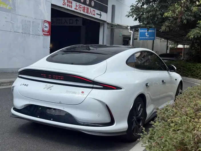 IM L6 2024 Model Max Standard Edition 75kWh – фото 7