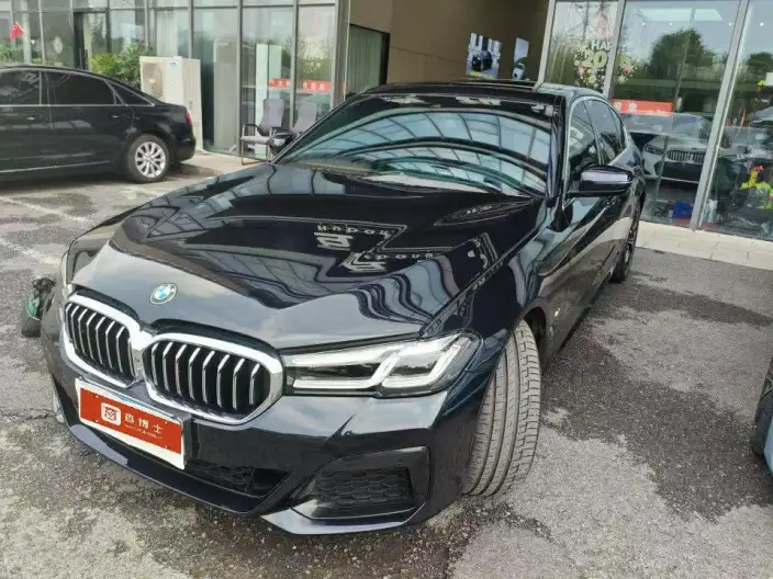 BMW 5 Series 2023 Model 530Li Exclusive Model M Sports Set – фото 1