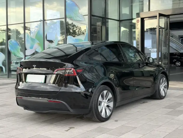 Model Y 2022 Model Facelift Rear-wheel drive version – фото 6
