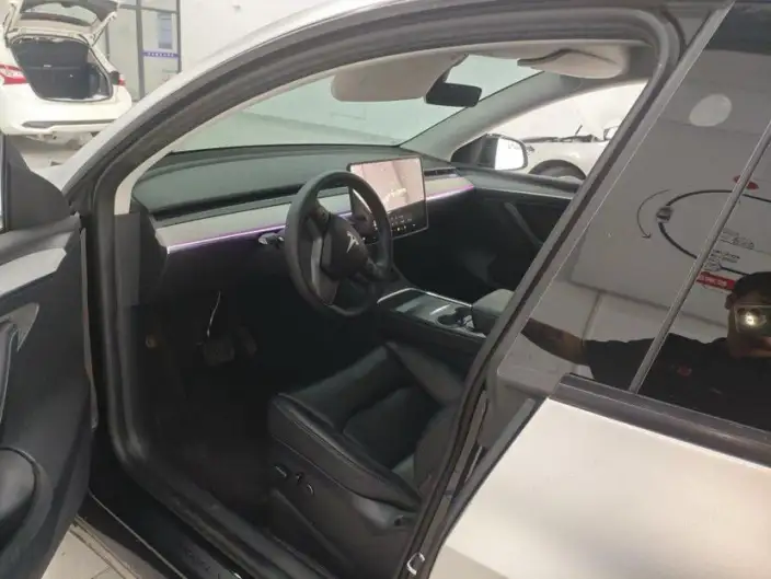 Model Y 2024 Model Rear-wheel drive version – фото 10