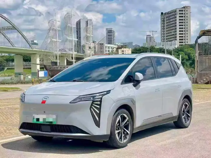 AION Y 2023 Model Plus 510 Smart collar Edition