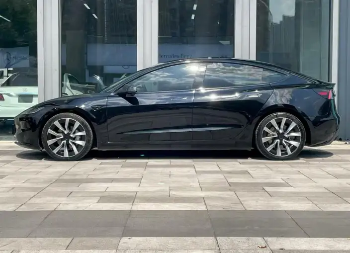 Model 3 2023 Model Rear-wheel drive version – фото 4