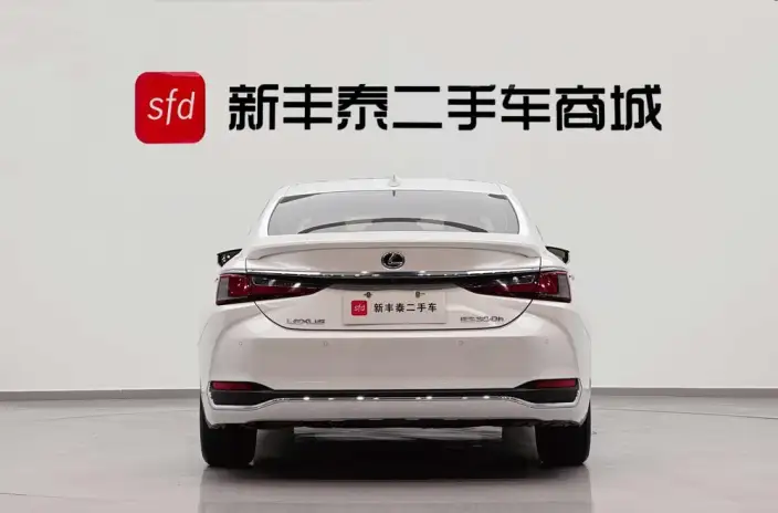 Lexus ES 2022 Model 300h Superior Edition – фото 5