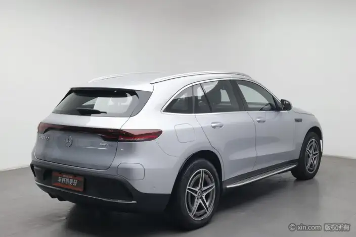 Mercedes-Benz EQC 2022 Model Facelift EQC 400 4MATIC – фото 4
