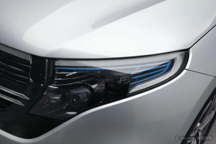 Mercedes-Benz EQC 2022 Model Facelift EQC 400 4MATIC – фото 7