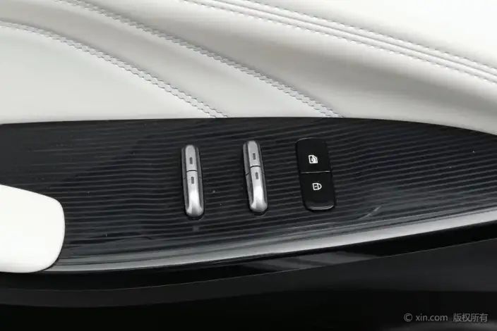 Dongfeng Haohan 2023 Model 1.5T DH-i Noble Model – фото 8