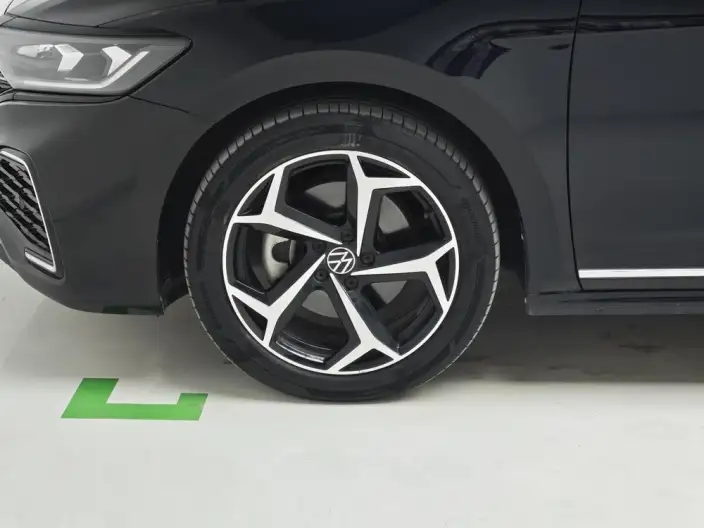 Volkswagen Passat 2024 Model 380TSI Starry sky Elite Edition – фото 9