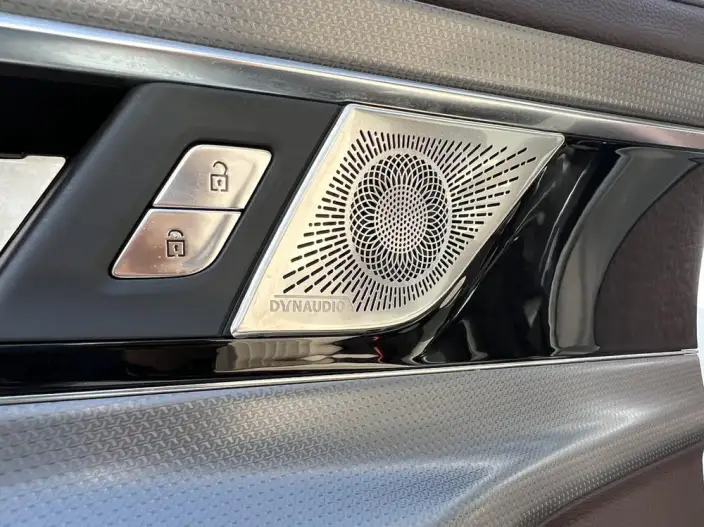 Hongqi H5 2023 Model 2.0T Automatic Flag Enjoy Edition – фото 8