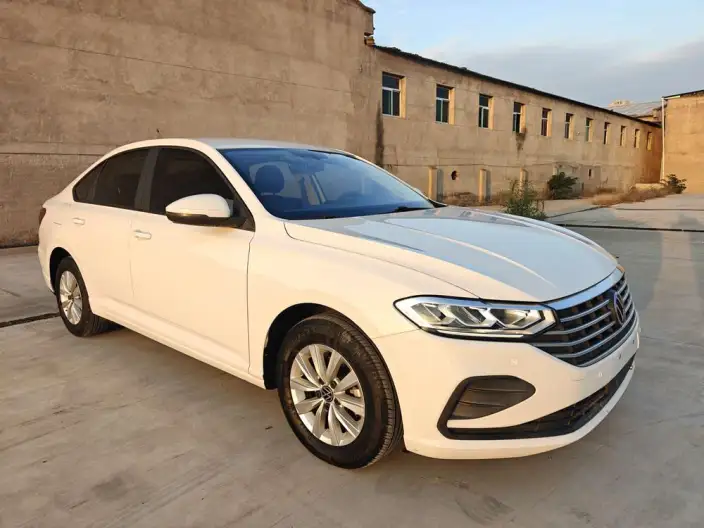 Volkswagen Lavida 2024 Model 1.5L Automatic Deyi Edition – фото 3