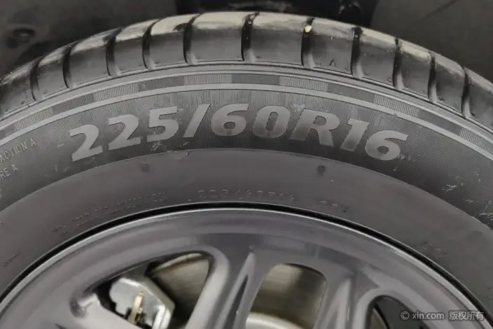 BYD Seal 05DM 2025 Model Smart Driving Edition DM-i 55KM Luxury Model – фото 9