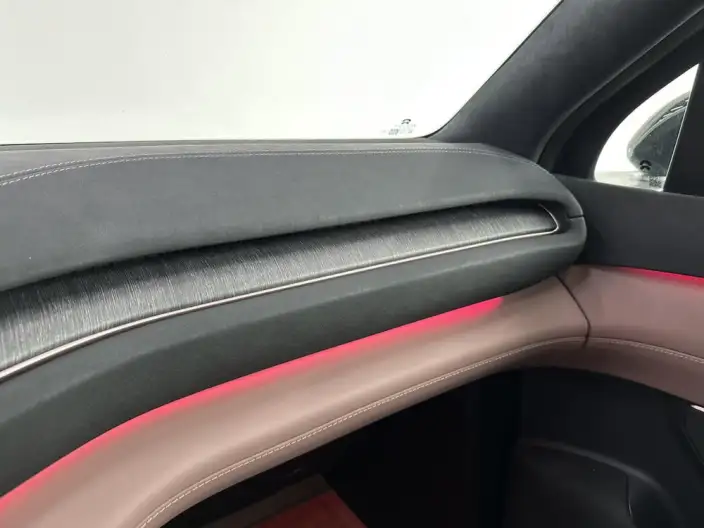 NIO EC6 2024 Model 75kWh – фото 8