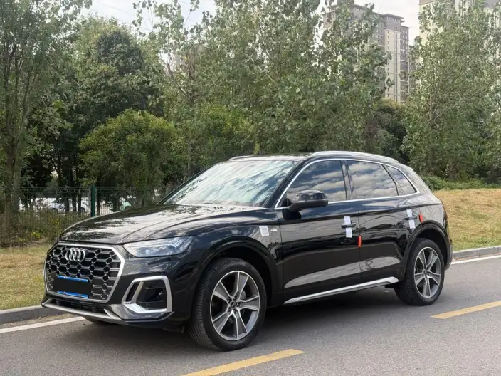 Audi Q5L 2022 Model 45T Luxury Dynamic Model