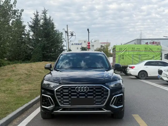 Audi Q5L 2022 Model 45T Luxury Dynamic Model