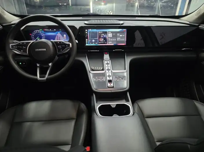 Haval Xiaolong MAX 2023 Model 1.5L Hi4 105 4WD Pilot Edition – фото 10