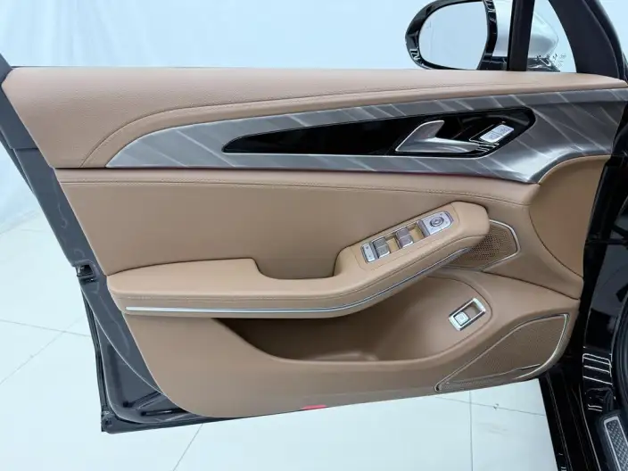 HONGQI H9 2022 Model 2.0T Smart Flag Enjoy Edition – фото 7