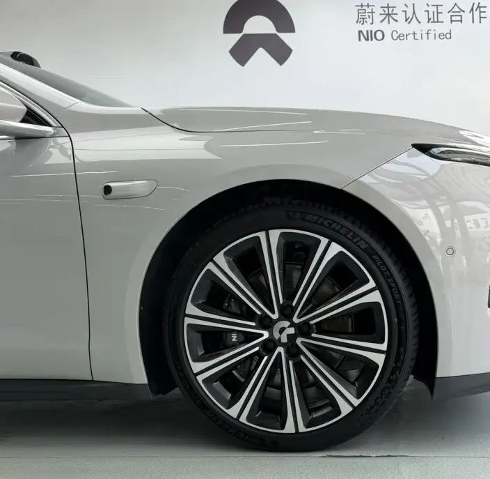 NIO ET7 2024 Model 75kWh Executive Signature Edition – фото 8