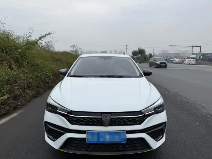Roewe i5 2021 Model 1.5L CVT Platinum edition