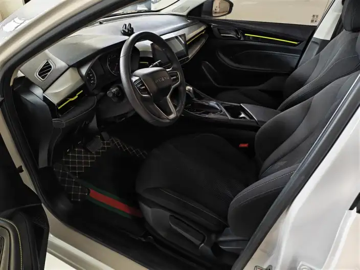 Roewe i5 2021 Model 1.5L CVT Platinum edition – фото 8